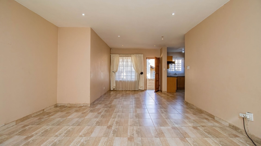 3 Bedroom Property for Sale in Azalea Park North West